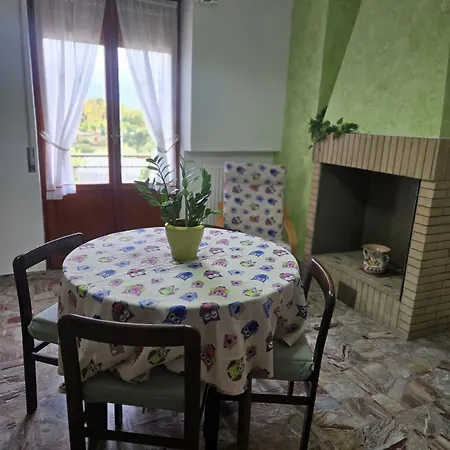 Hébergement de vacances Da Zi' Mari' Montorio al Vomano